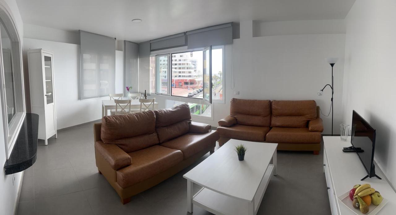 Edificio Playa Chica Apartment เอลเมดาโน ภายนอก รูปภาพ