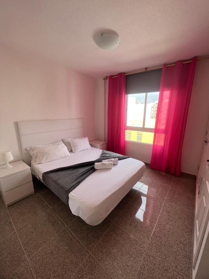 Edificio Playa Chica Apartment เอลเมดาโน ภายนอก รูปภาพ