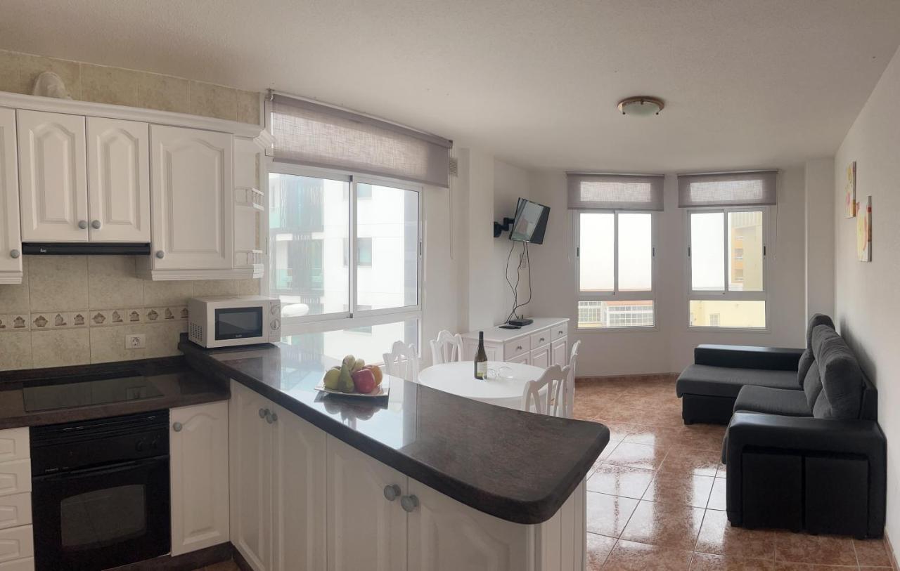 Edificio Playa Chica Apartment เอลเมดาโน ภายนอก รูปภาพ