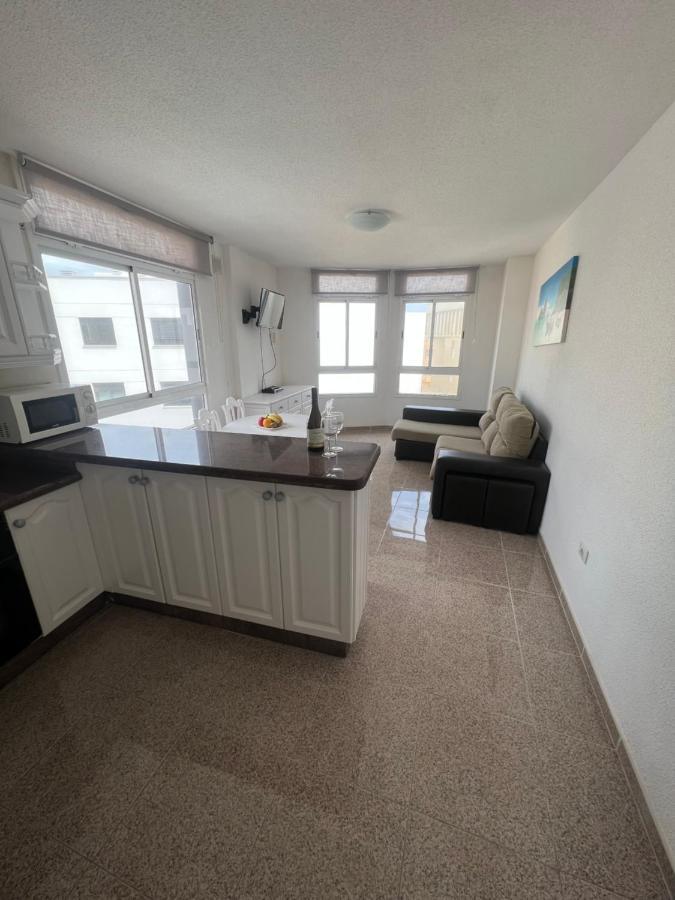 Edificio Playa Chica Apartment เอลเมดาโน ภายนอก รูปภาพ